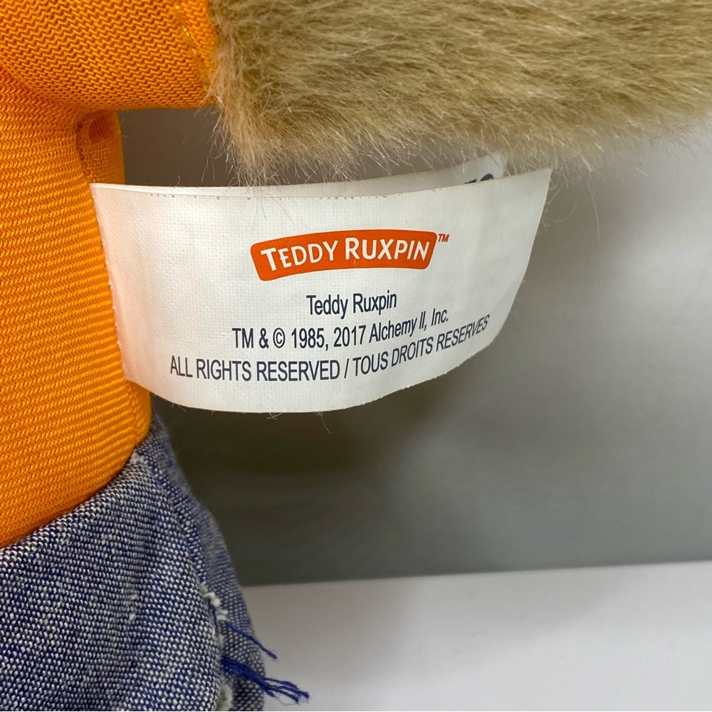 Animated Teddy Ruxpin - Picture 8 of 16
